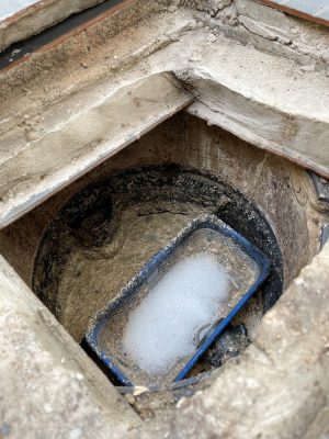 What Does Grease Trap Cleaning Entail?